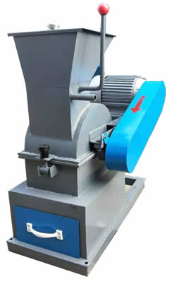 250錘式破碎機實(shí)物圖